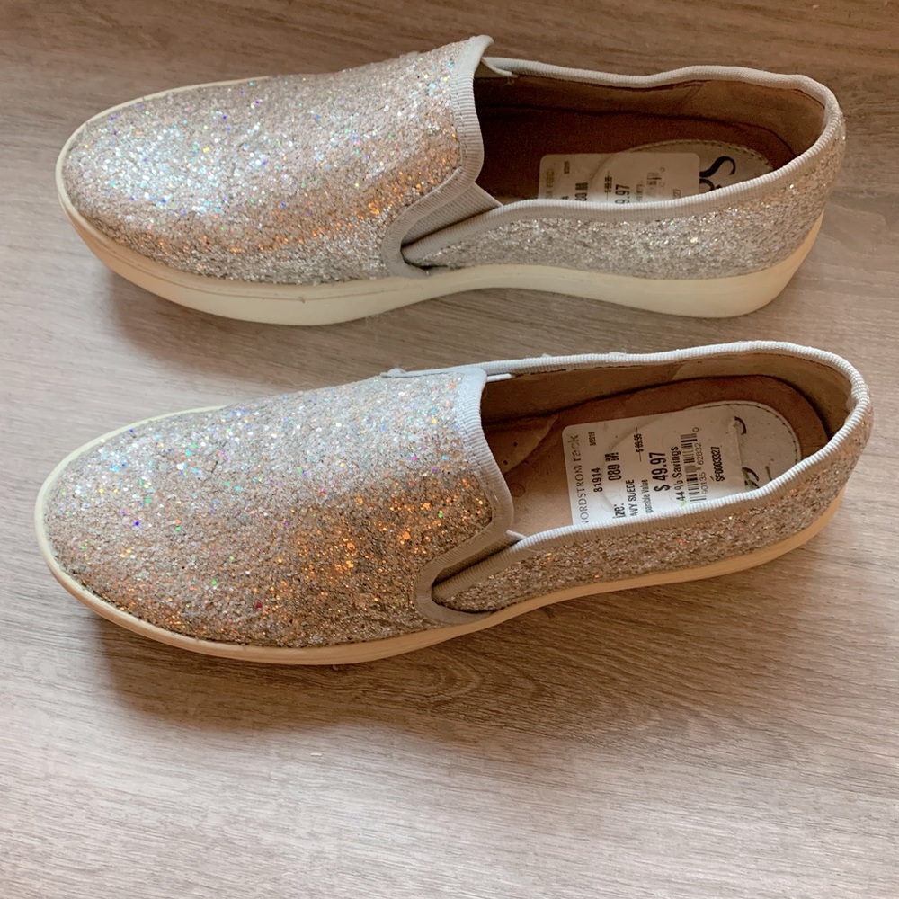 Sofft Brand Silver Glitter Slip On Size 8